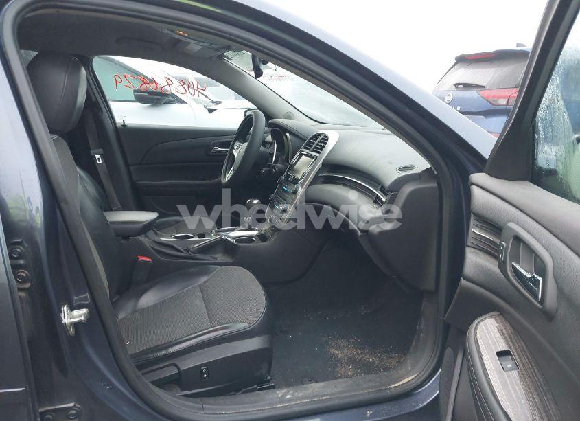 Photo 5 of 2014 Chevrolet Malibu 1LT (VIN 1G11C5SL8EF111327)