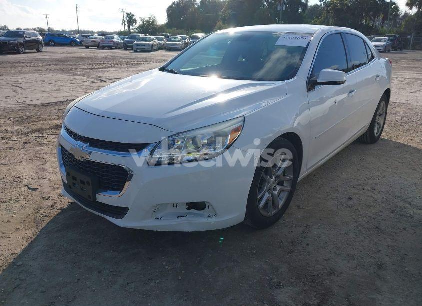Photo 2 of 2014 Chevrolet Malibu 1LT (VIN 1G11C5SL8EF138558)