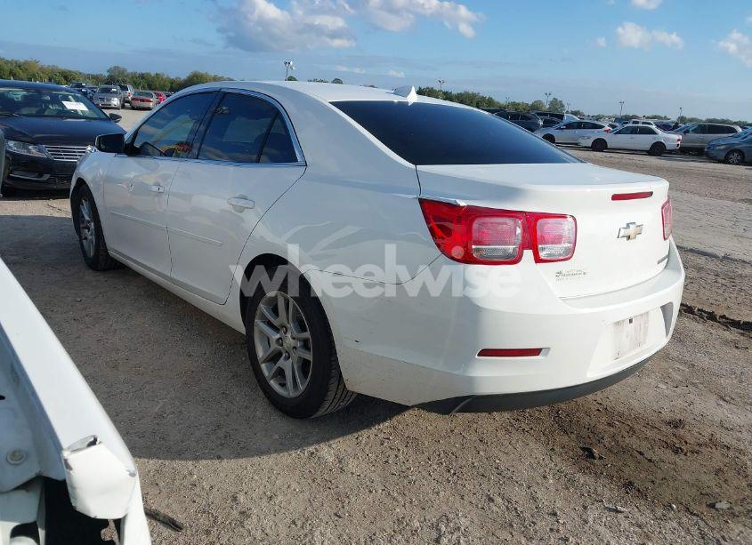 Photo 3 of 2014 Chevrolet Malibu 1LT (VIN 1G11C5SL8EF138558)