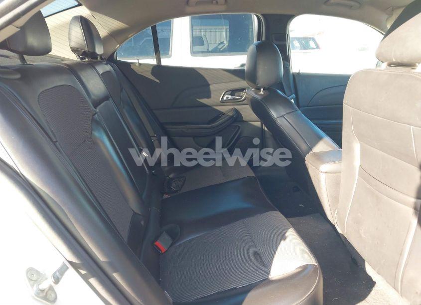 Photo 8 of 2014 Chevrolet Malibu 1LT (VIN 1G11C5SL8EF138558)