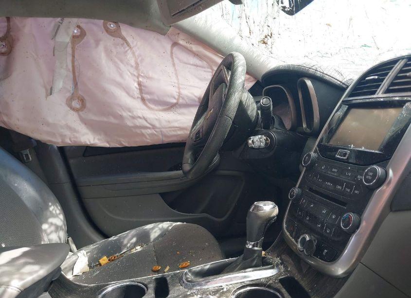 Photo 5 of 2014 Chevrolet Malibu 1LT (VIN 1G11C5SL8EF177439)
