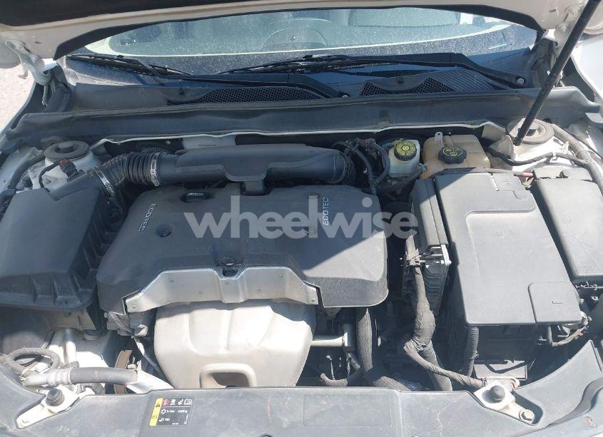 Photo 10 of 2014 Chevrolet Malibu 1LT (VIN 1G11C5SL8EF213792)