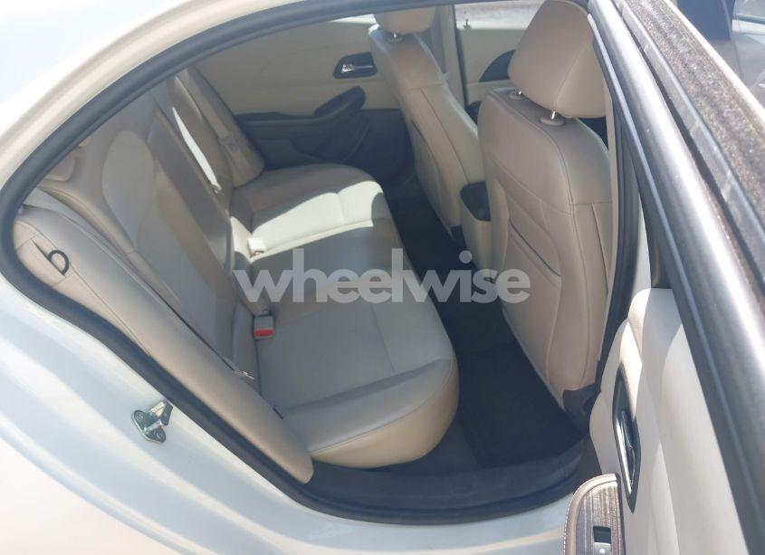 Photo 8 of 2014 Chevrolet Malibu 1LT (VIN 1G11C5SL8EF213792)
