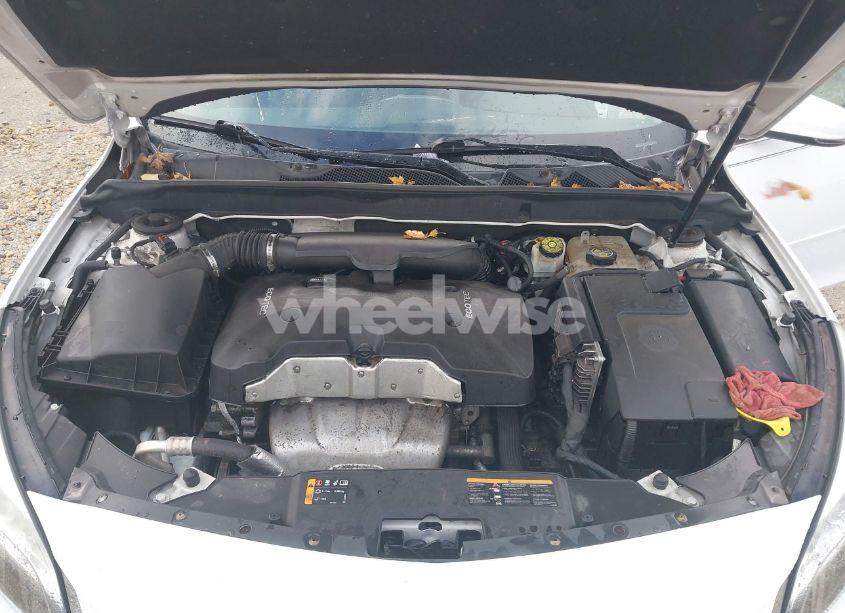 Photo 10 of 2014 Chevrolet Malibu 1LT (VIN 1G11C5SL8EF237381)
