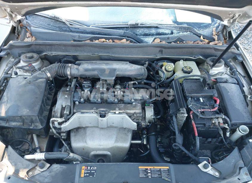 Photo 10 of 2015 Chevrolet Malibu 1LT (VIN 1G11C5SL8FF133118)