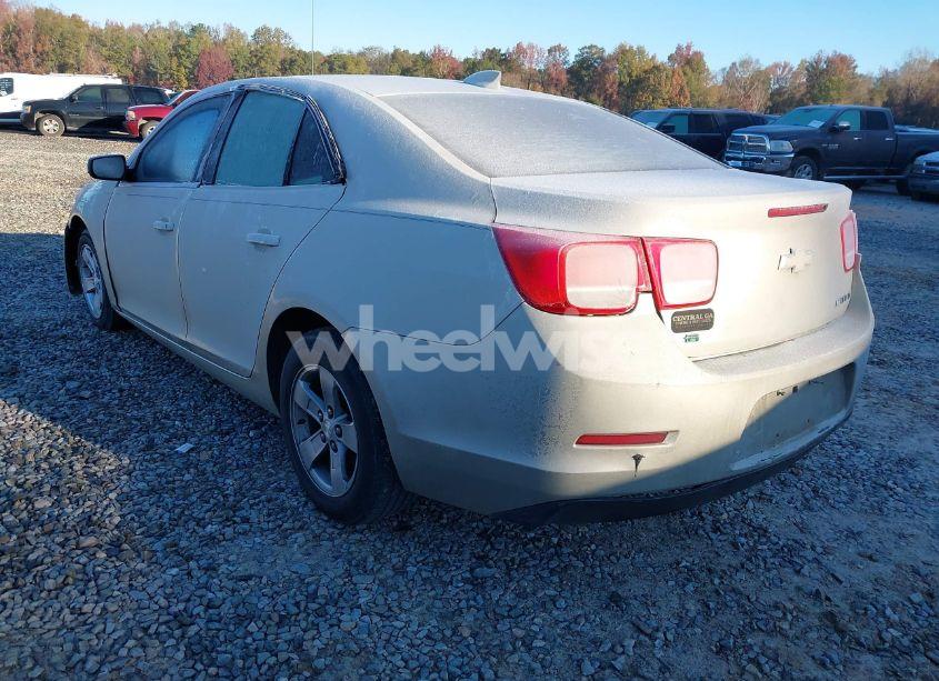 Photo 3 of 2015 Chevrolet Malibu 1LT (VIN 1G11C5SL8FF133118)