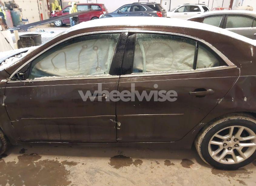 Photo 14 of 2015 Chevrolet Malibu 1LT (VIN 1G11C5SL8FF160139)