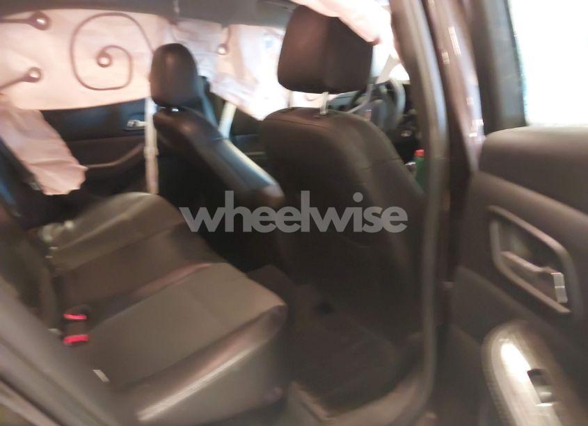 Photo 8 of 2015 Chevrolet Malibu 1LT (VIN 1G11C5SL8FF160139)