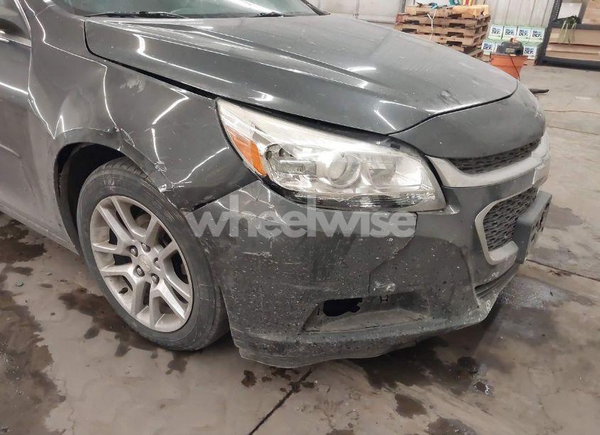 Photo 6 of 2015 Chevrolet Malibu 1LT (VIN 1G11C5SL8FF162585)