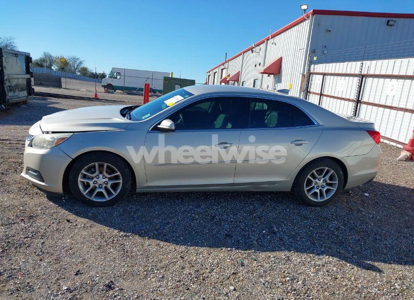 Photo 15 of 2015 Chevrolet Malibu 1LT (VIN 1G11C5SL8FF184098)