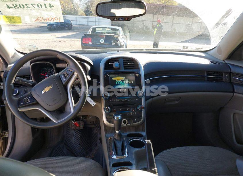 Photo 22 of 2015 Chevrolet Malibu 1LT (VIN 1G11C5SL8FF184098)