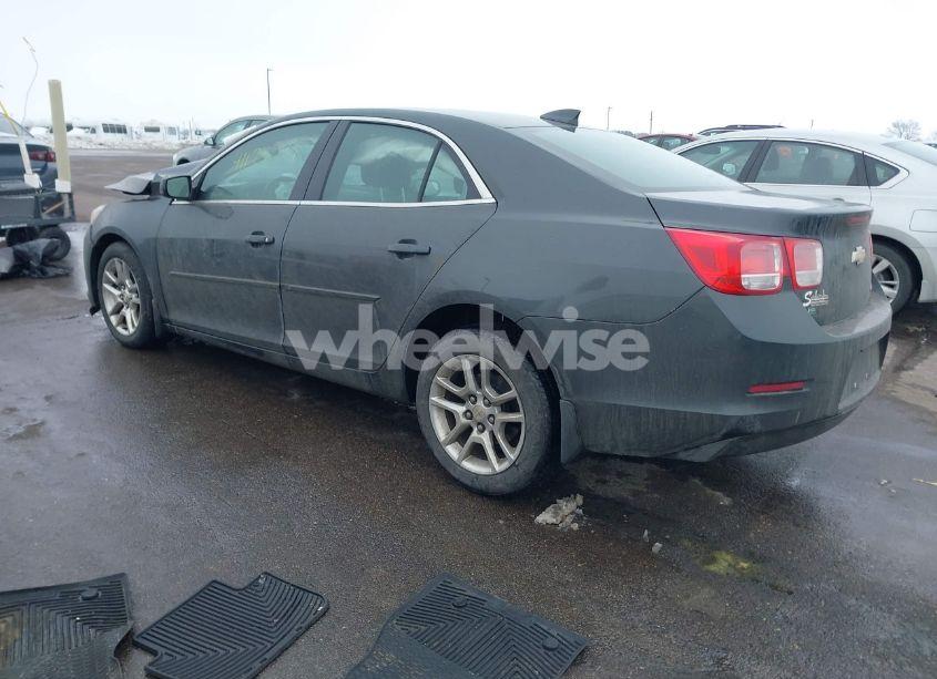 Photo 3 of 2015 Chevrolet Malibu 1LT (VIN 1G11C5SL8FF228360)