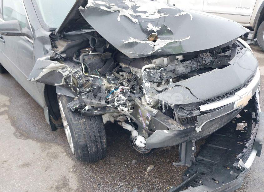 Photo 6 of 2015 Chevrolet Malibu 1LT (VIN 1G11C5SL8FF228360)