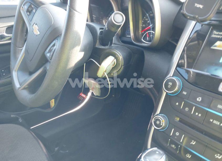 Photo 11 of 2015 Chevrolet Malibu 1LT (VIN 1G11C5SL8FF235289)