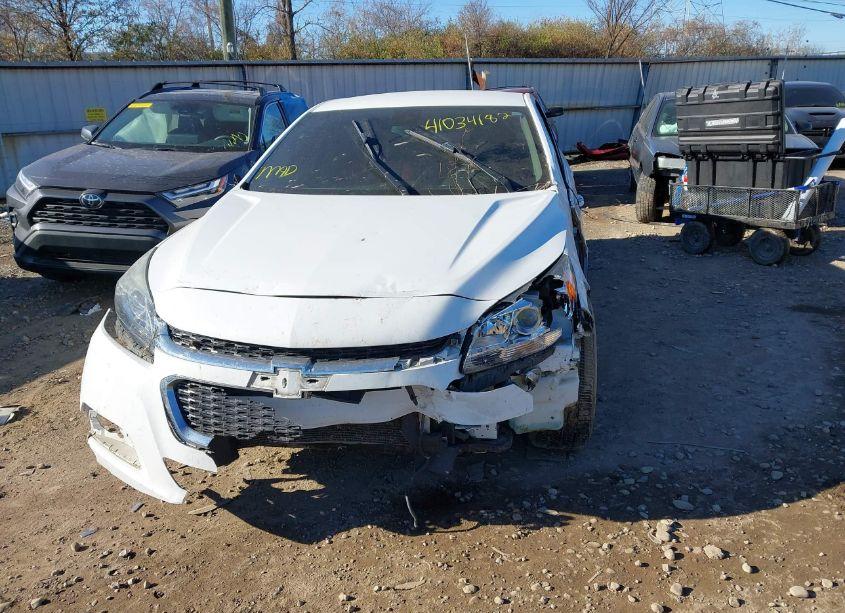 Photo 12 of 2015 Chevrolet Malibu 1LT (VIN 1G11C5SL8FF237690)