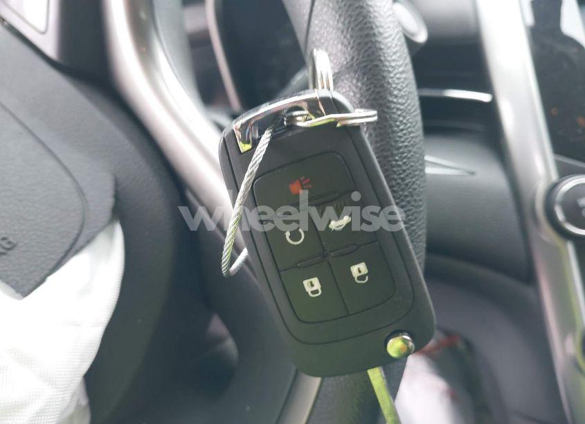 Photo 11 of 2015 Chevrolet Malibu 1LT (VIN 1G11C5SL8FF278076)