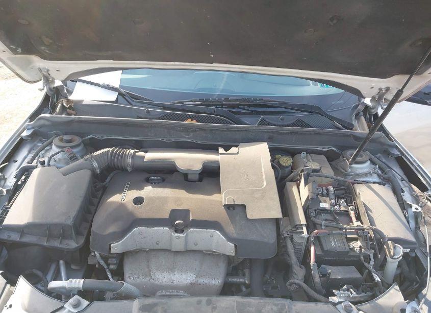 Photo 10 of 2015 Chevrolet Malibu 1LT (VIN 1G11C5SL8FF324294)