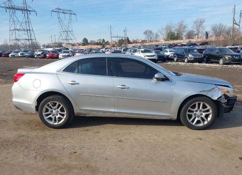 Photo 13 of 2015 Chevrolet Malibu 1LT (VIN 1G11C5SL8FF324294)
