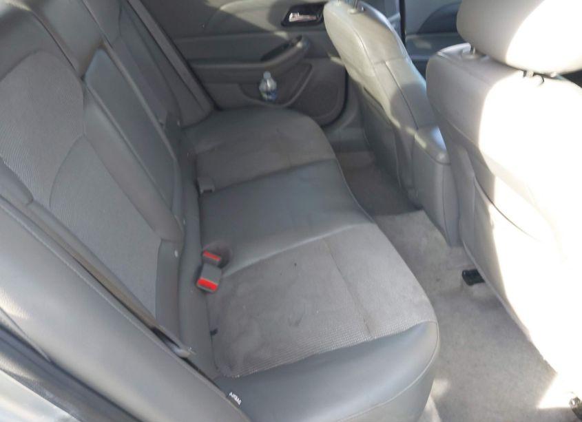 Photo 8 of 2015 Chevrolet Malibu 1LT (VIN 1G11C5SL8FF324294)