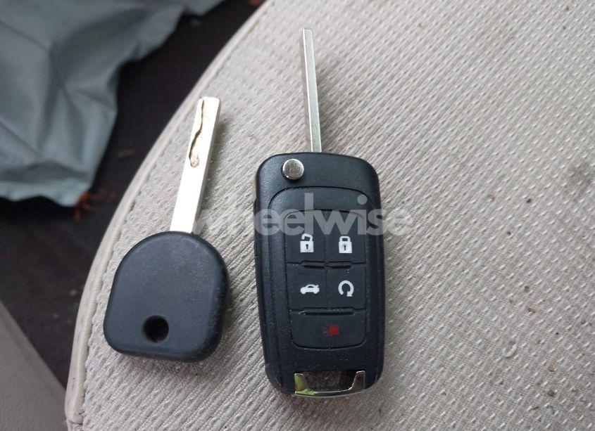 Photo 11 of 2015 Chevrolet Malibu 1LT (VIN 1G11C5SL8FF353312)