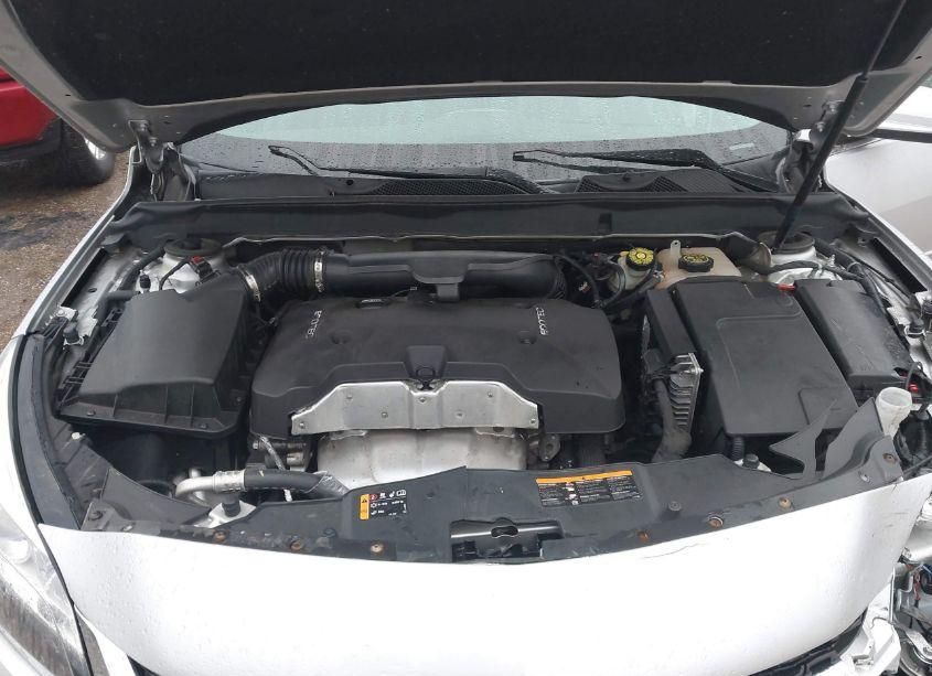 Photo 10 of 2015 Chevrolet Malibu 1LT (VIN 1G11C5SL8FF353892)