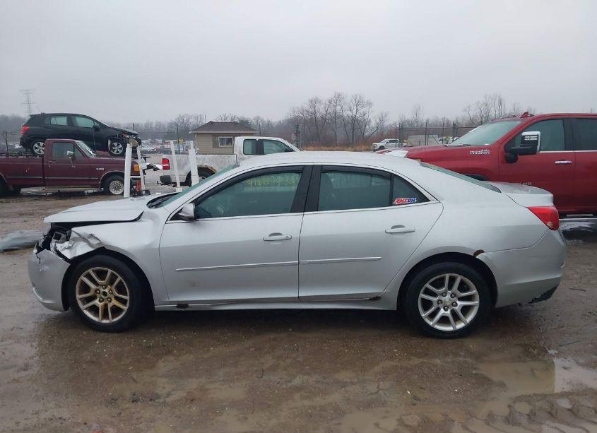 Photo 14 of 2015 Chevrolet Malibu 1LT (VIN 1G11C5SL8FF353892)