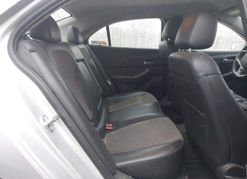 Photo 8 of 2015 Chevrolet Malibu 1LT (VIN 1G11C5SL8FF353892)