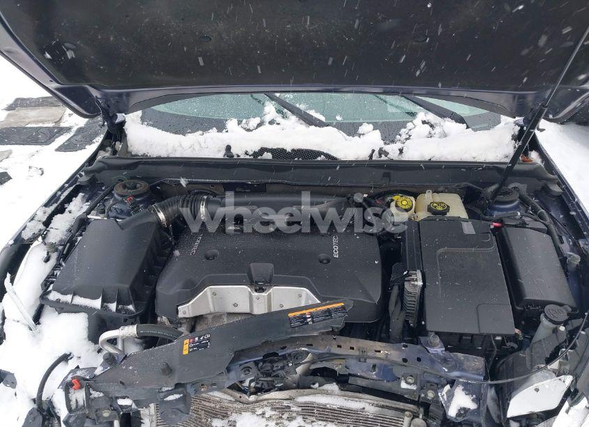 Photo 10 of 2014 Chevrolet Malibu 1LT (VIN 1G11C5SL9EF138696)