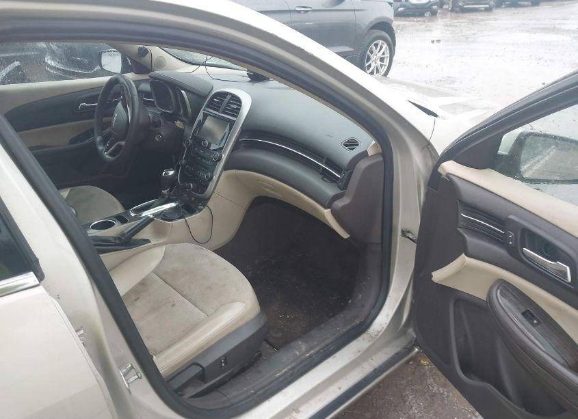 Photo 5 of 2014 Chevrolet Malibu 1LT (VIN 1G11C5SL9EF150749)
