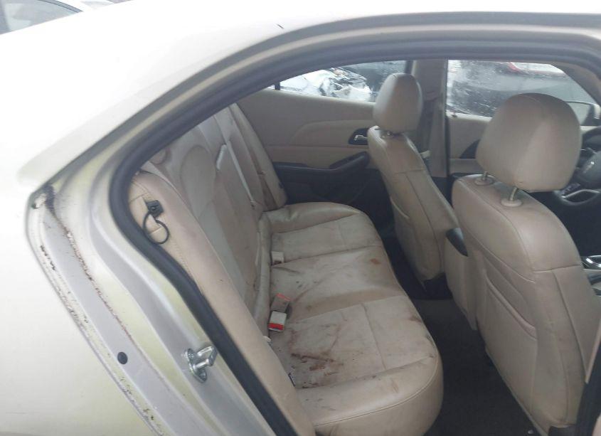 Photo 8 of 2014 Chevrolet Malibu 1LT (VIN 1G11C5SL9EF150749)