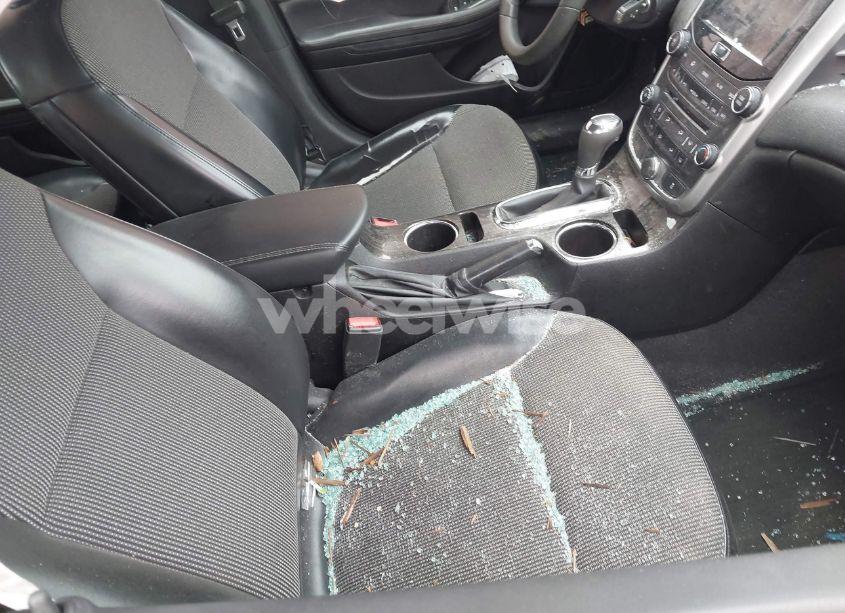 Photo 5 of 2014 Chevrolet Malibu 1LT (VIN 1G11C5SL9EF177319)
