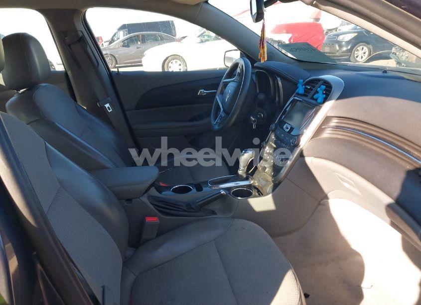 Photo 5 of 2014 Chevrolet Malibu 1LT (VIN 1G11C5SL9EF192709)