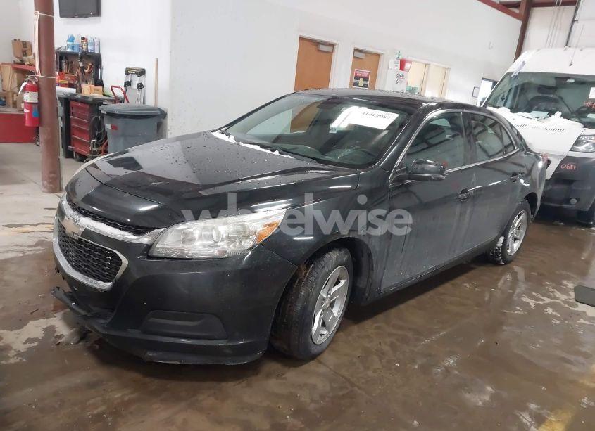 Photo 2 of 2014 Chevrolet Malibu 1LT (VIN 1G11C5SL9EF203823)