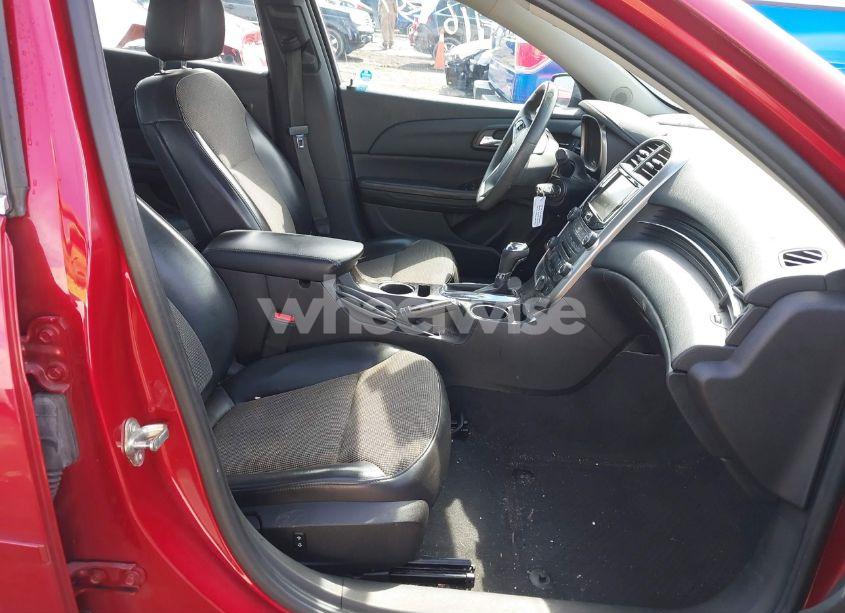Photo 5 of 2014 Chevrolet Malibu 1LT (VIN 1G11C5SL9EF215017)