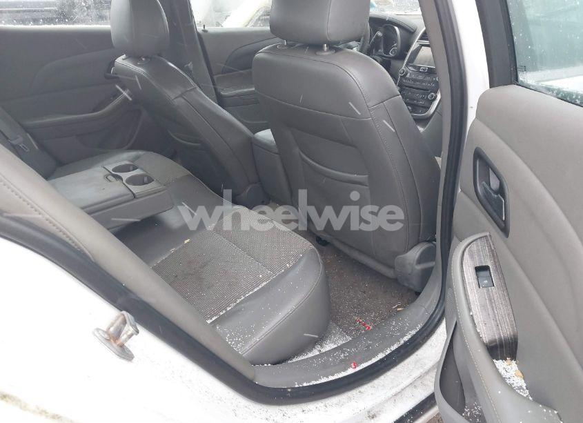 Photo 8 of 2014 Chevrolet Malibu 1LT (VIN 1G11C5SL9EF226051)