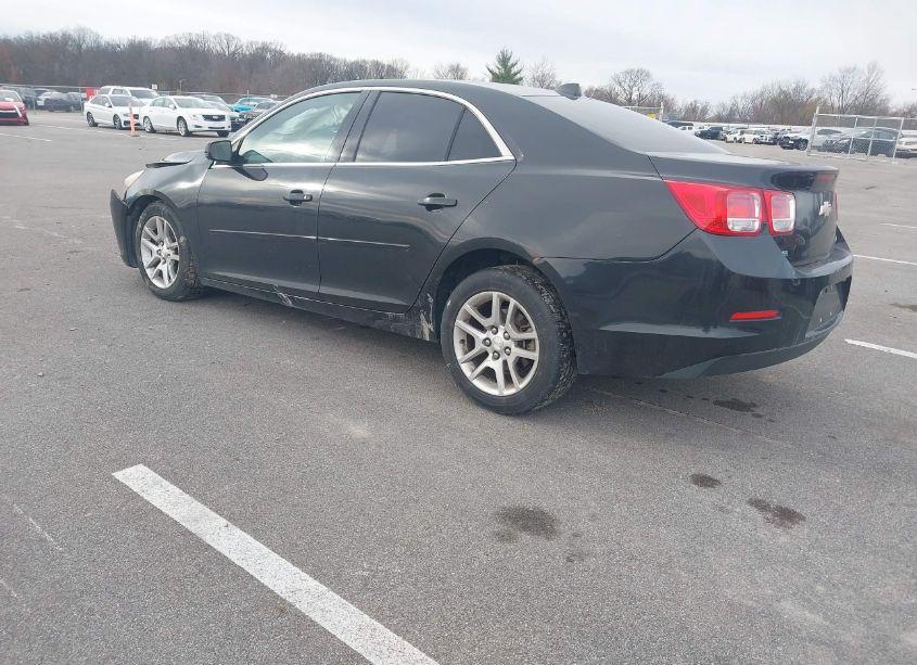Photo 3 of 2014 Chevrolet Malibu 1LT (VIN 1G11C5SL9EF234330)
