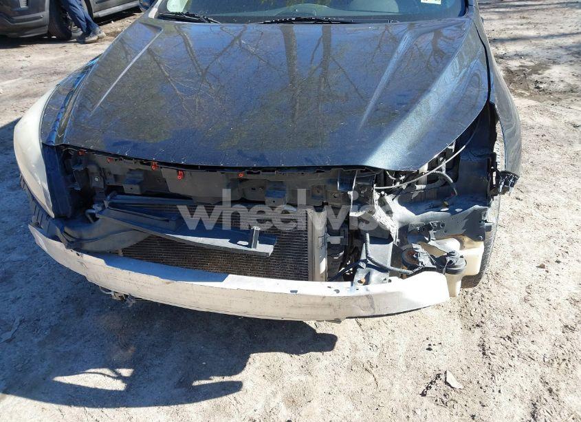 Photo 6 of 2014 Chevrolet Malibu 1LT (VIN 1G11C5SL9EF260880)