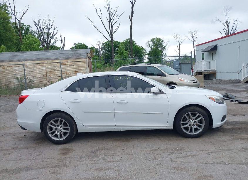 Photo 13 of 2014 Chevrolet Malibu 1LT (VIN 1G11C5SL9EF270213)