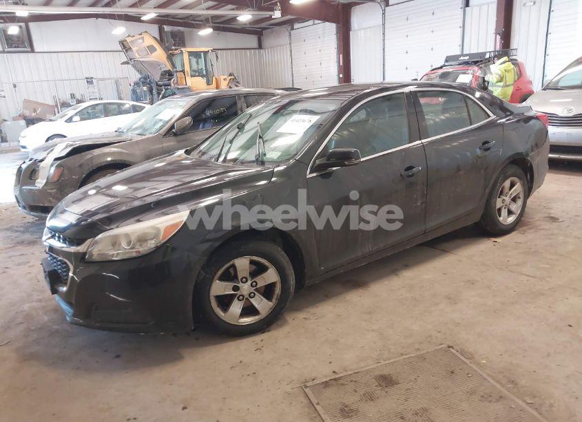 Photo 2 of 2014 Chevrolet Malibu 1LT (VIN 1G11C5SL9EF279798)
