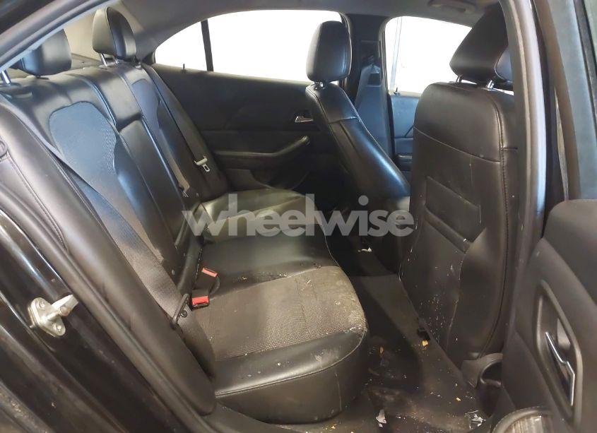 Photo 8 of 2014 Chevrolet Malibu 1LT (VIN 1G11C5SL9EF279798)