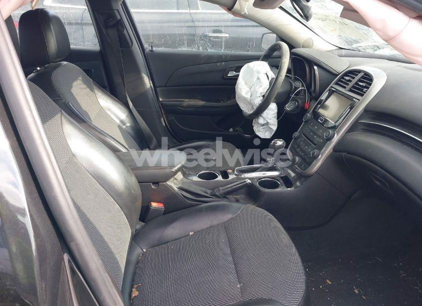 Photo 5 of 2014 Chevrolet Malibu 1LT (VIN 1G11C5SL9EF280840)