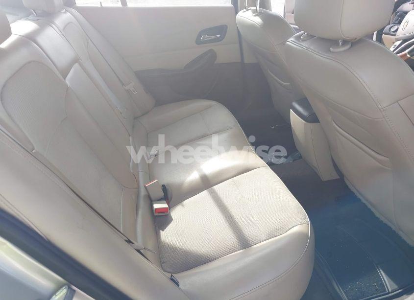 Photo 8 of 2014 Chevrolet Malibu 1LT (VIN 1G11C5SL9EF304134)