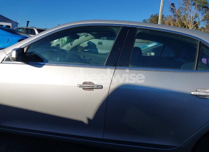 Photo 14 of 2015 Chevrolet Malibu 1LT (VIN 1G11C5SL9FF132527)