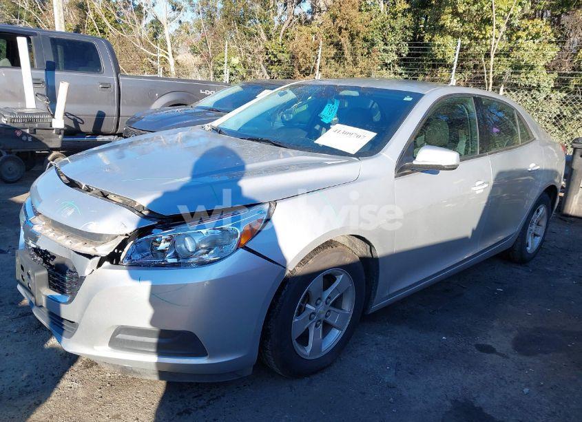Photo 2 of 2015 Chevrolet Malibu 1LT (VIN 1G11C5SL9FF132527)