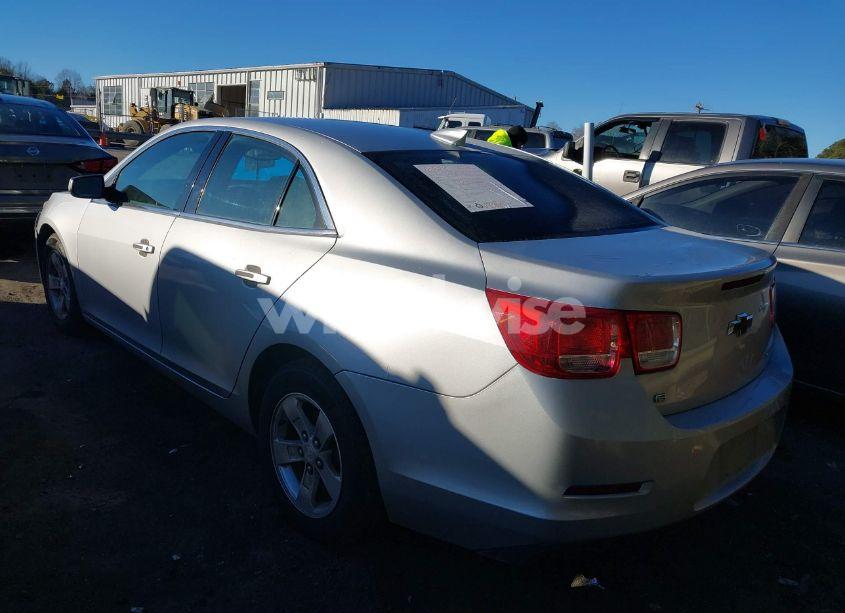 Photo 3 of 2015 Chevrolet Malibu 1LT (VIN 1G11C5SL9FF132527)