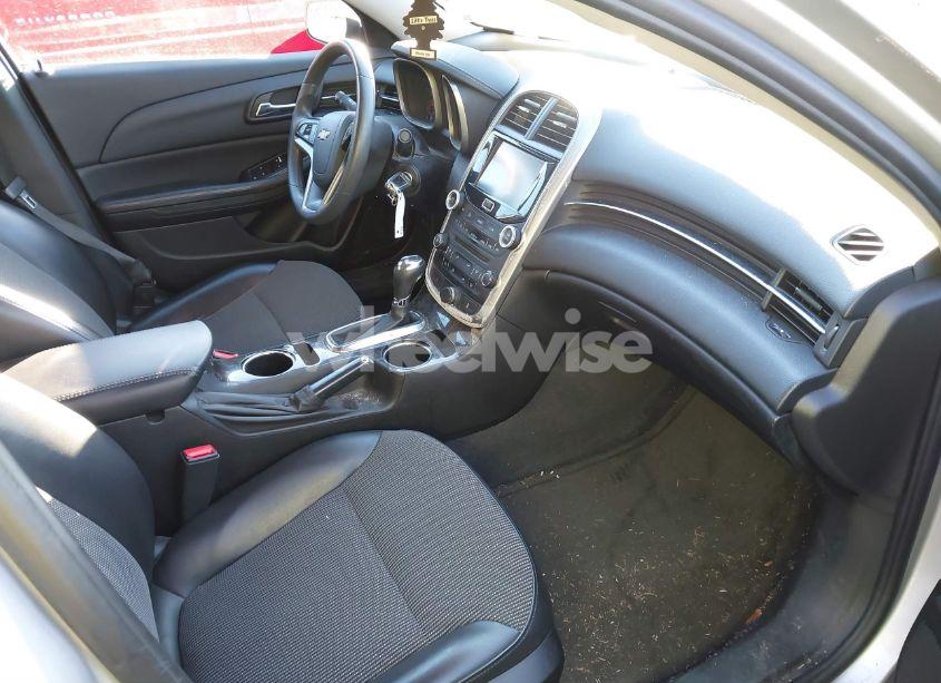 Photo 5 of 2015 Chevrolet Malibu 1LT (VIN 1G11C5SL9FF132527)