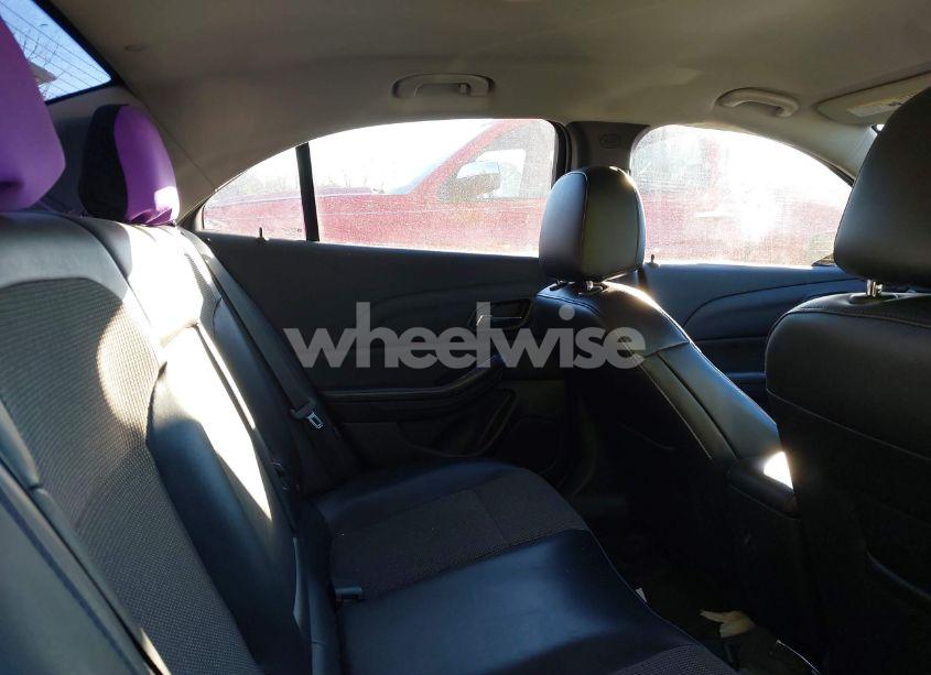 Photo 8 of 2015 Chevrolet Malibu 1LT (VIN 1G11C5SL9FF132527)