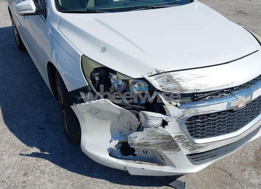 Photo 6 of 2015 Chevrolet Malibu 1LT (VIN 1G11C5SL9FF135637)