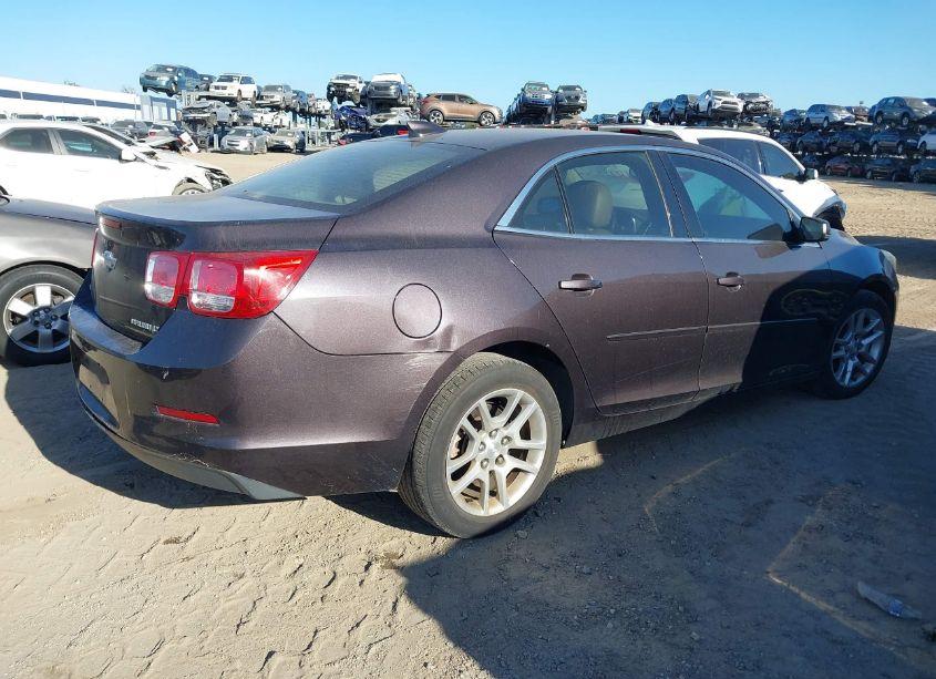 Photo 4 of 2015 Chevrolet Malibu 1LT (VIN 1G11C5SL9FF156083)