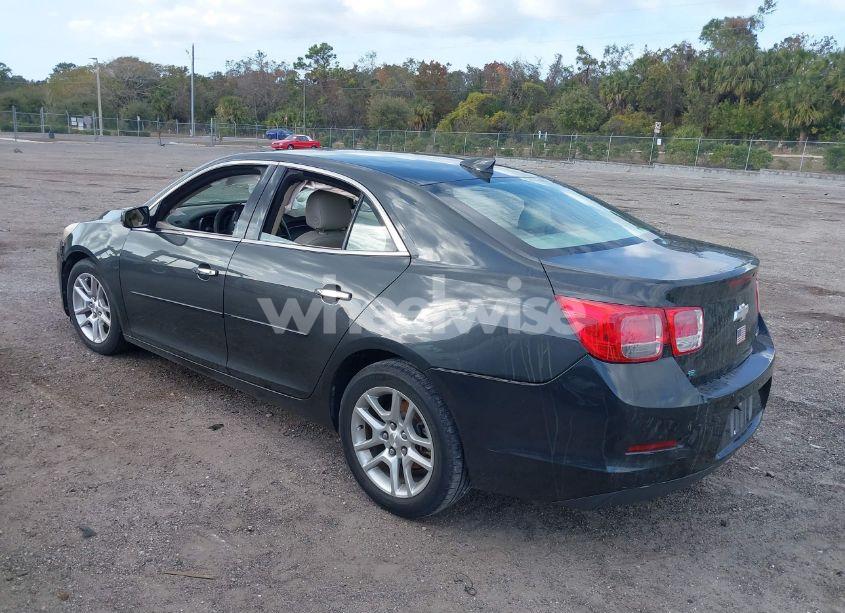 Photo 3 of 2015 Chevrolet Malibu 1LT (VIN 1G11C5SL9FF167567)